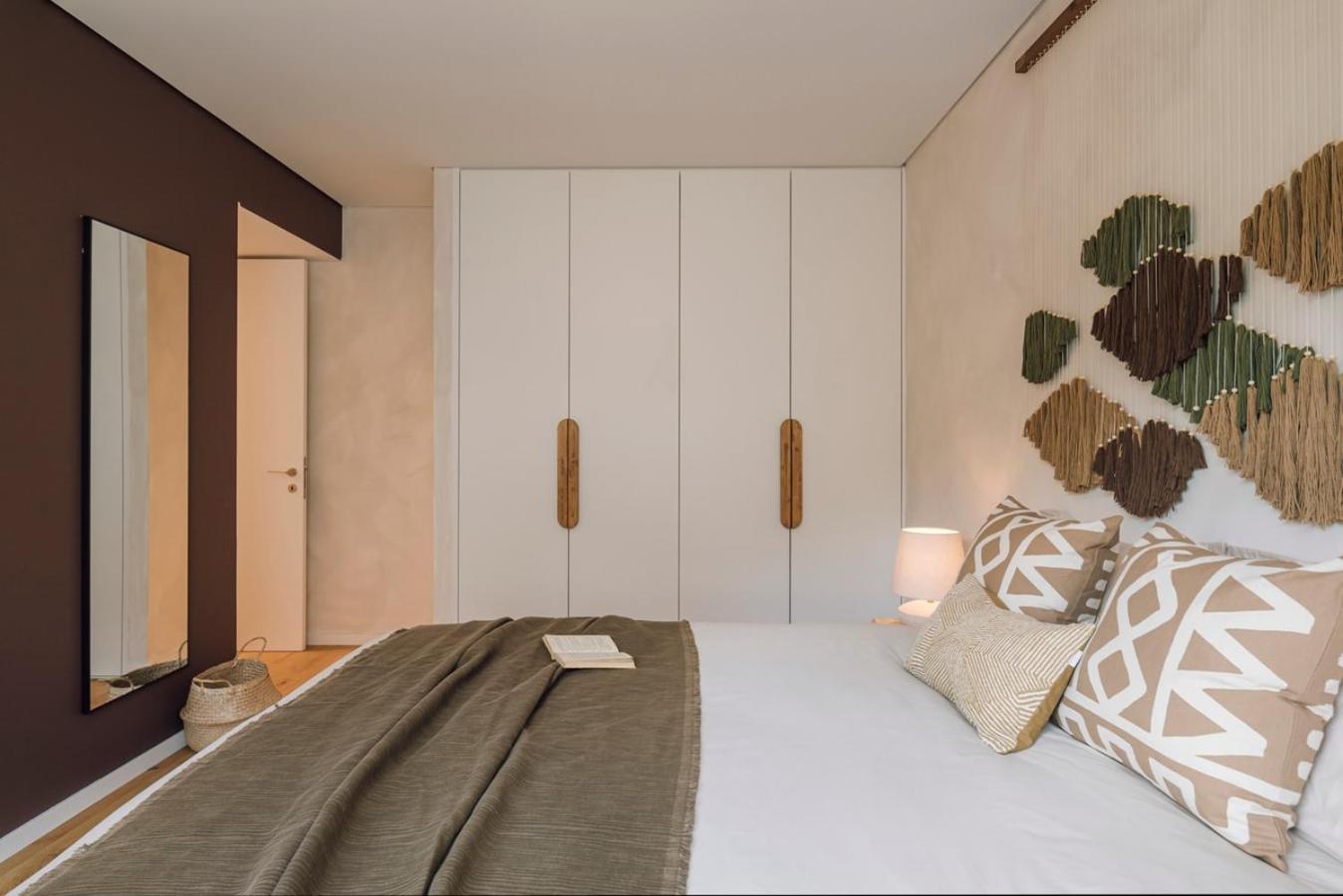 Efe - 3 Bedrooms In Lapa Apartment Lisbon